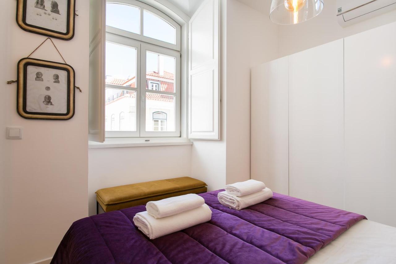 Jp38 - Dowtown Perfect Gem 2 Bdr + 2 Bath, Bright Flat! * Lisbon